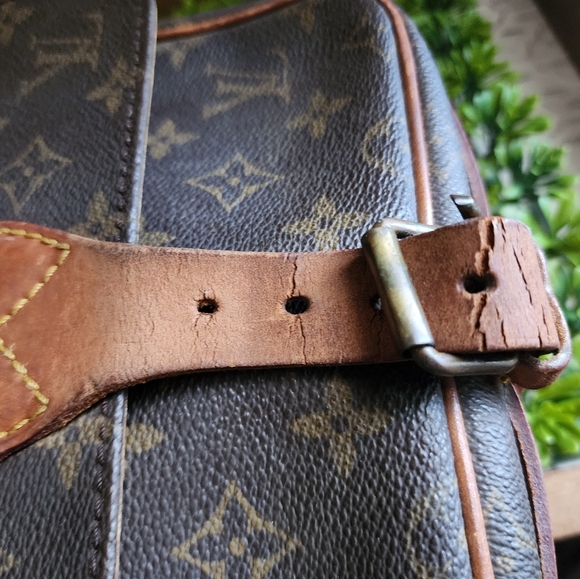 Louis Vuitton Monogram Cartouchiere - Picture 10 of 17